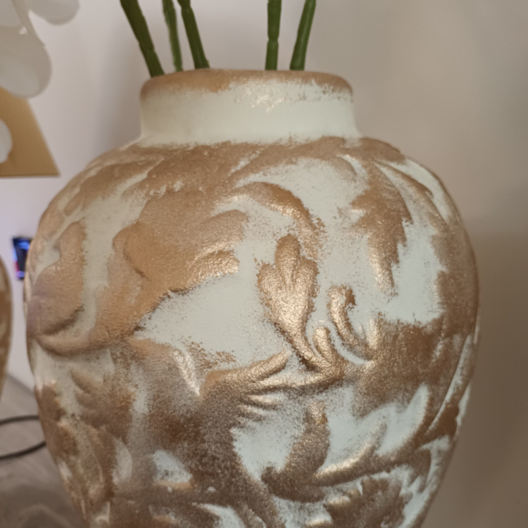 گلدان سفالی گل مرغی پتینه